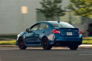 Subaru WRX 2017 года  (NA)